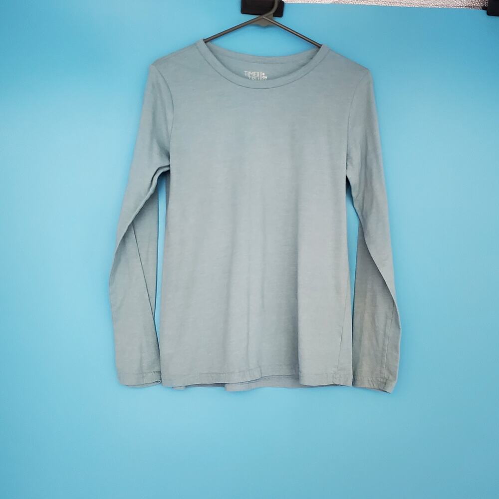 Time & Tru Top Size Small Long Sleeve Crew Neck Tee Light Teal